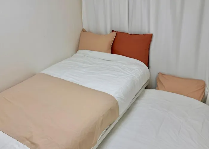 Two 2f, 3mins Hapjeong Station, 4beds