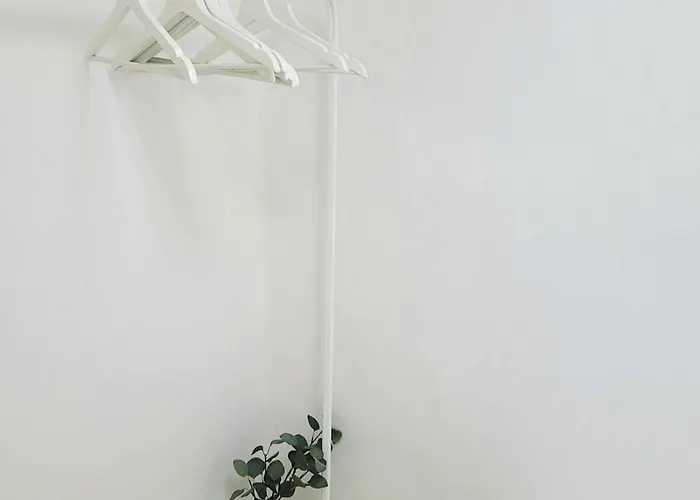 Apartment Two 2f, 3mins Hapjeong Station, 4beds Seoul
